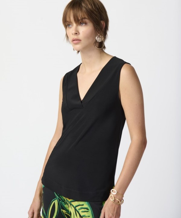 Sleeveless V-Neck Tops